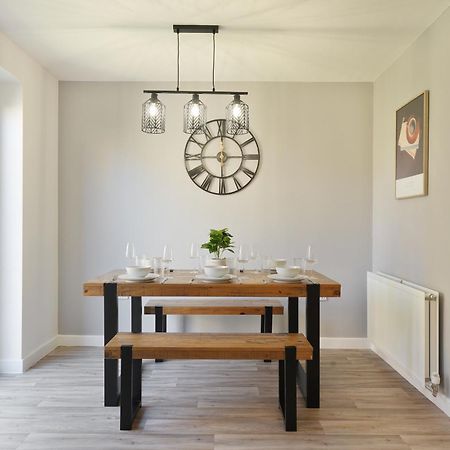 Mersey Way, Spacious 3 Bed Home, Close To Sheffield City Centre & Free Driveway Parking - Perfect For Workers, Groups & Families - Hosted By Stay Host Save Exteriér fotografie