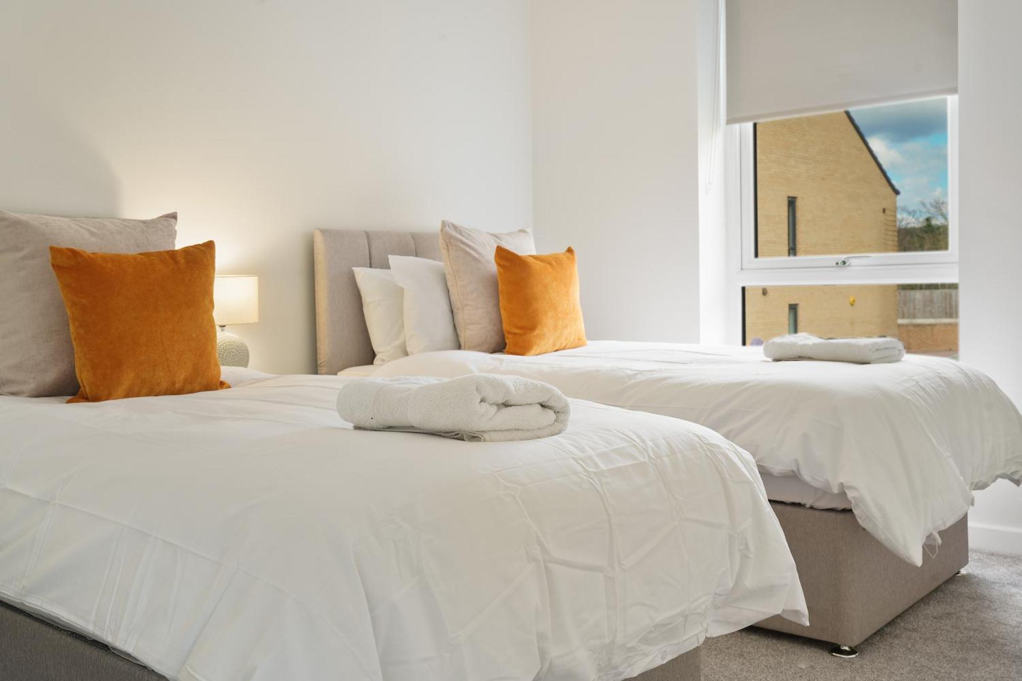 Mersey Way, Spacious 3 Bed Home, Close To Sheffield City Centre & Free Driveway Parking - Perfect For Workers, Groups & Families - Hosted By Stay Host Save Exteriér fotografie